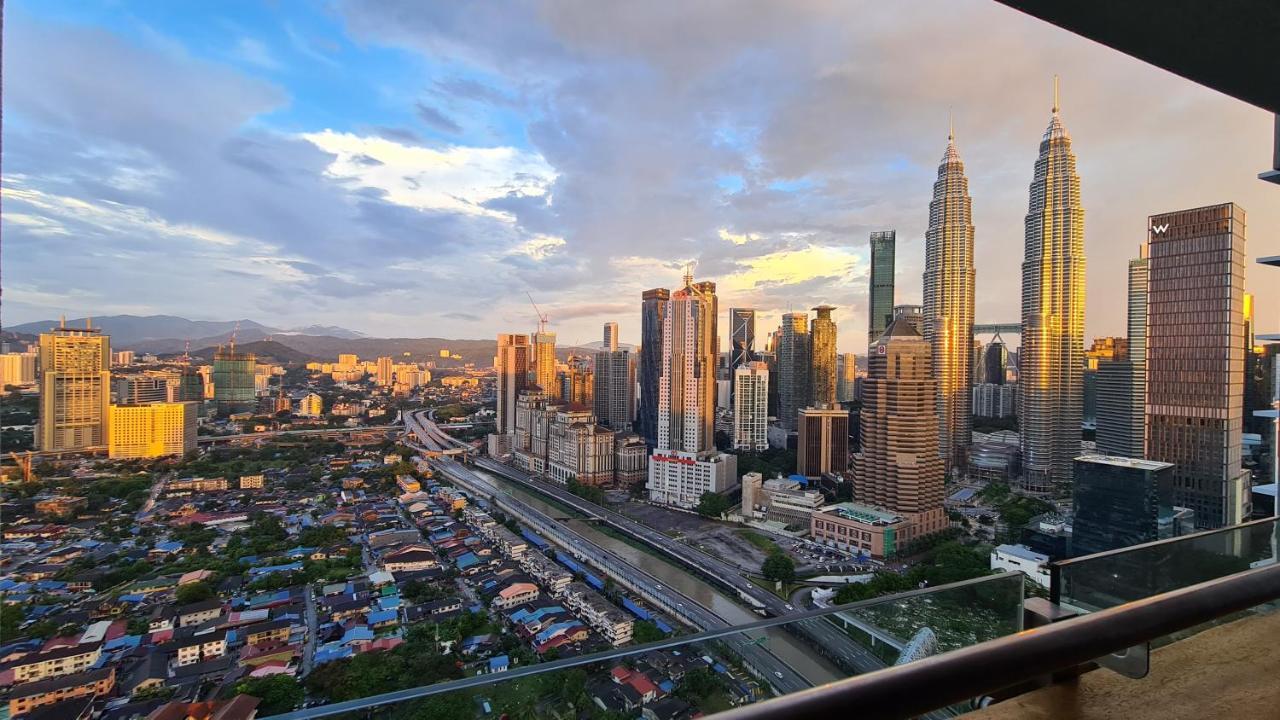 Rumah Kampong Bharu Near Klcc Kuala Lumpur Esterno foto